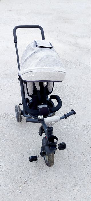 Vând tricicleta Lionelo Tris