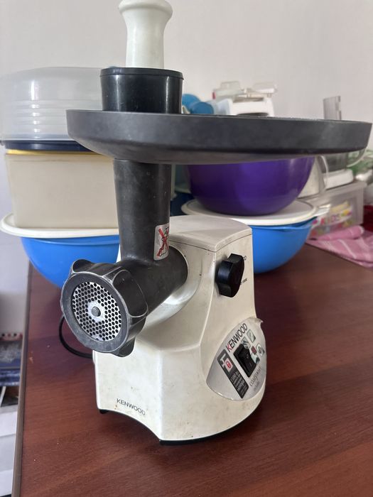 продам мясорубку kenwood