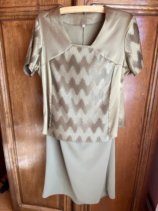 Costumase elegante dama marimea 48