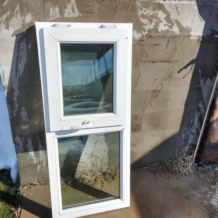 Пластик терезе сатылады