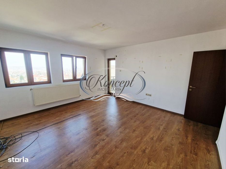Apartament spatios si cu loc de parcare in Andrei Muresanu — fotografia 1