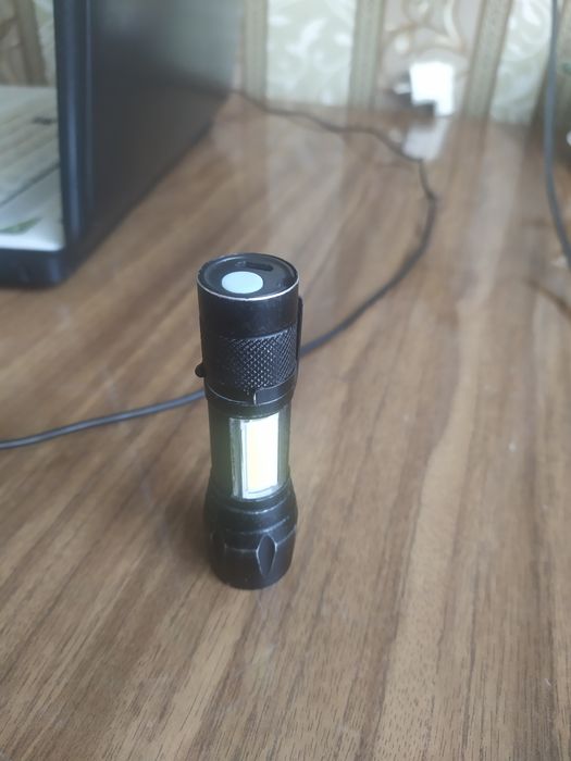 Фонарик,рабочий,