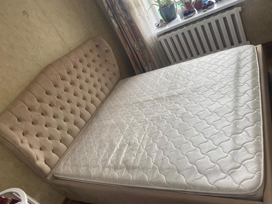 Продам кровать ! В хорошем состоянии