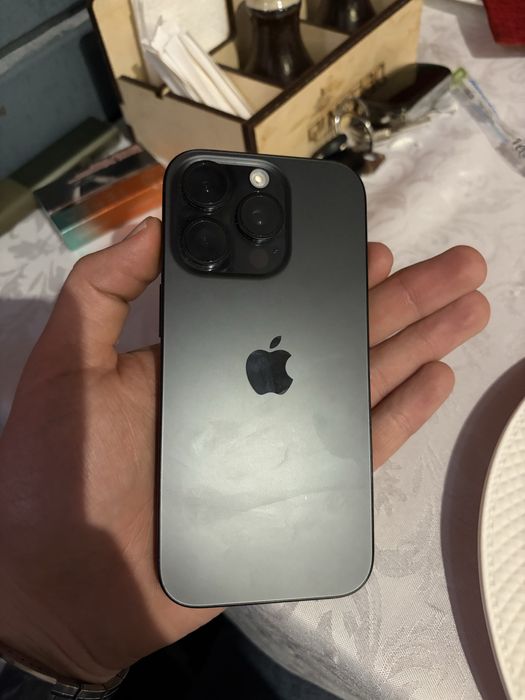 Iphone 16 pro 128gb black