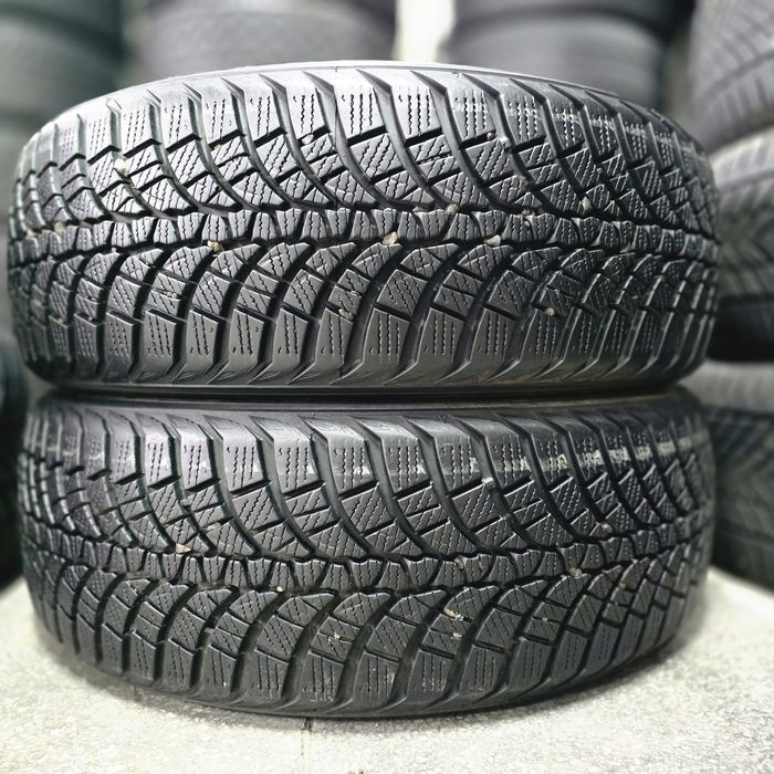2x 205/55/17 M+S KUMHO Stare excelentă