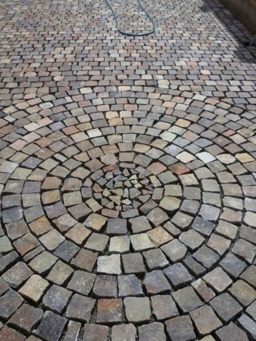 Piatra cubica naturală granit, oferim servicii complete