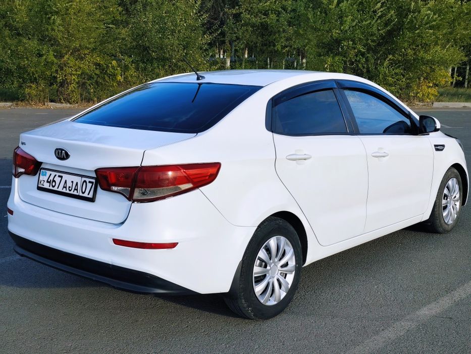 Срочно продам Kia Rio. Автомат.