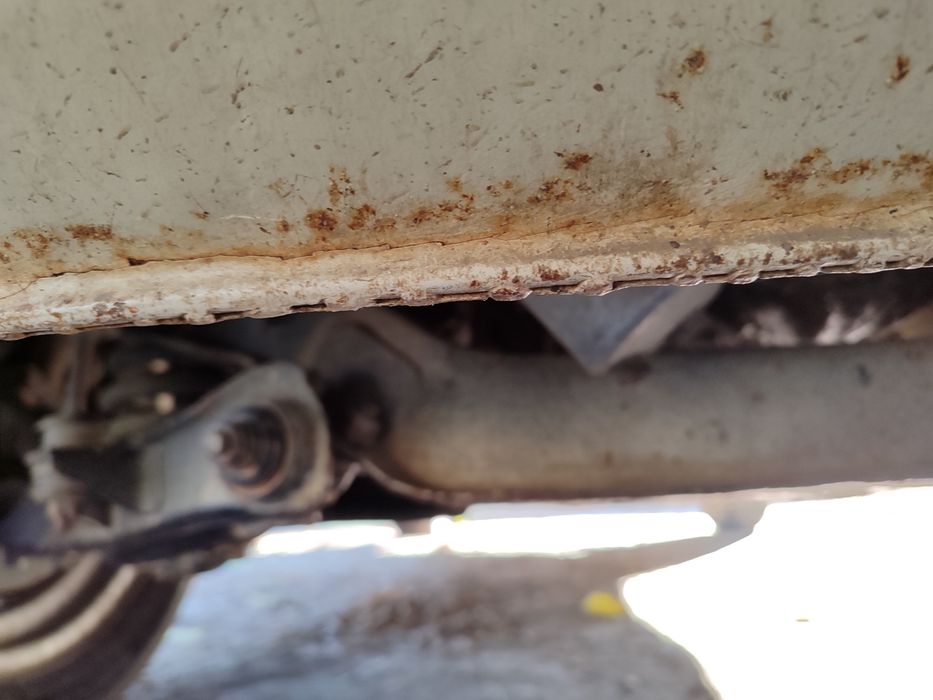 АЗЛК. Perashkavoz sotiladi. Dakumenti bor