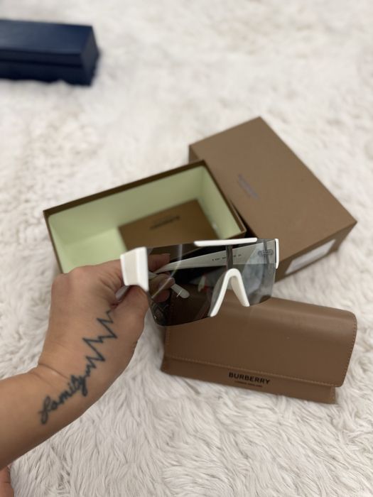 Ochelari de soare Burberry originali