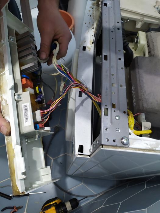 Ремонт стиральных машин.