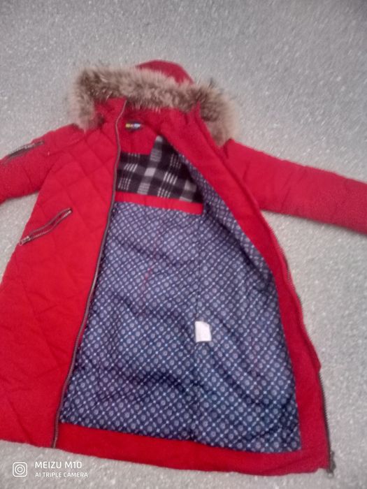 Продам куртку зимнию