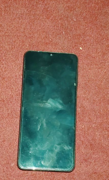 Samsung A 12 4/64 va honir quloqchinlari  tel 500      quloqchin 150