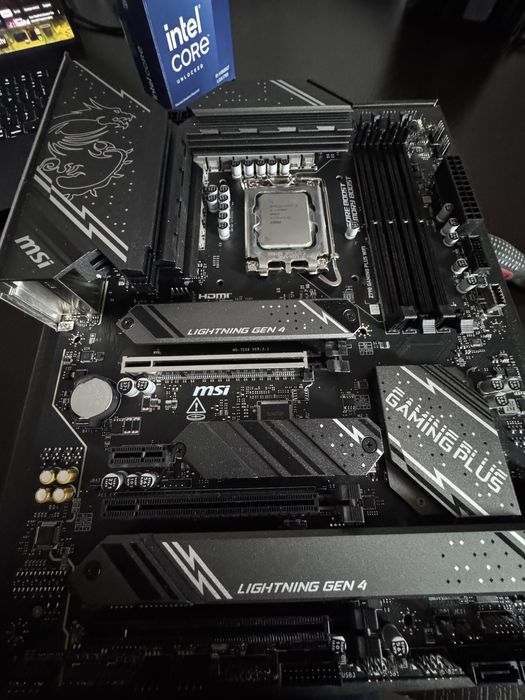 Z790 14900KF Дъно + Процесор комбо