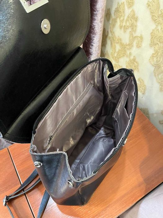 Продам женский рюкзак