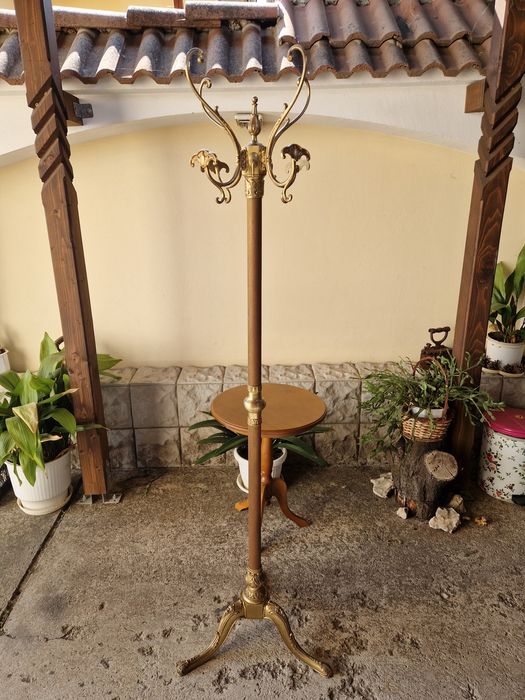 Страхотна антикварна белгийска бронзова закачалка