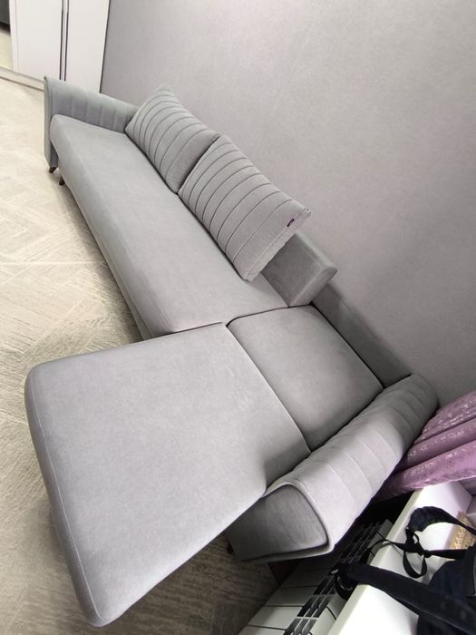 Срочно продам диван 3м