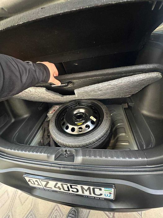 Srochna sotaman Tracker