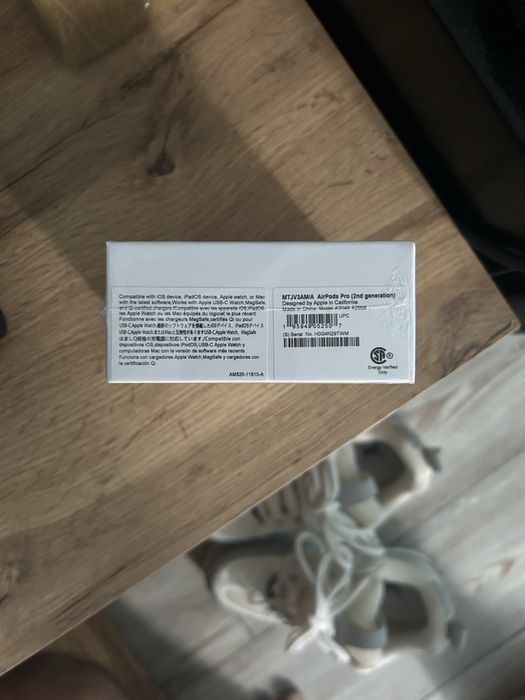 Casti iphone noi sigilate