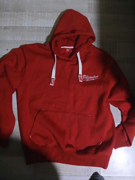 Milwaukee суитшър XL