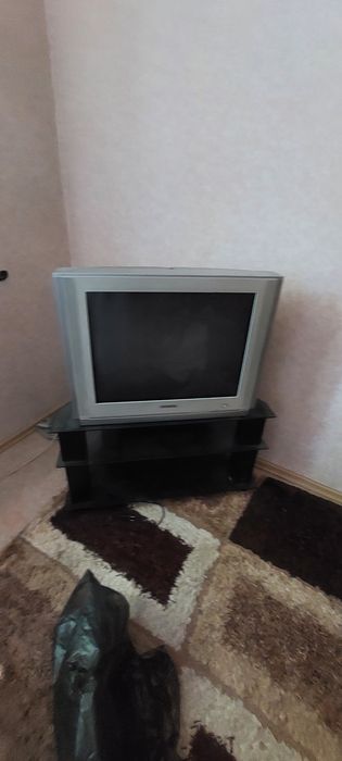 Подставка под телевизор.