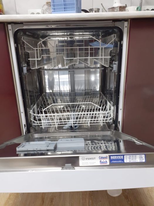 Продам посудомойку