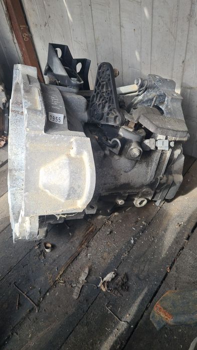 Cutie viteze vw ,motor 1.4 tsi,6 trepte,cod cutie KWB,cod motor CDGA