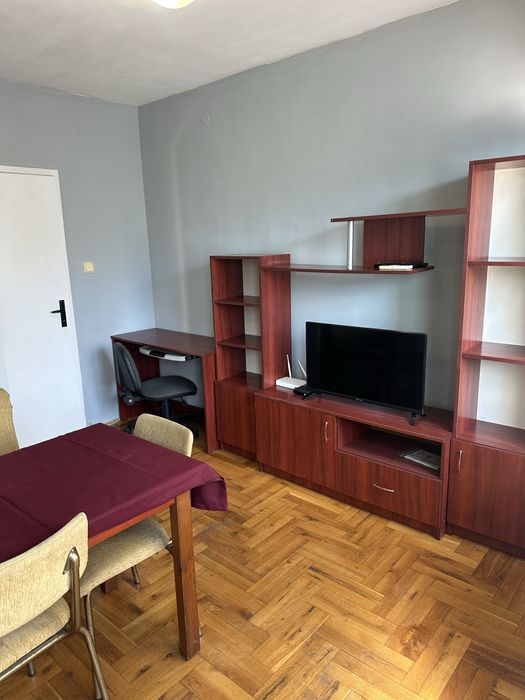 Дава се под наем Двустаен апартамент в Варна, Спортна зала - 55 кв.м за 433.5 € - Снимка #2