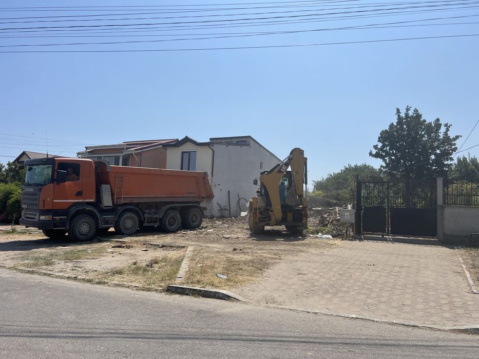 Inchiriez Ultilaje / Executii excavari , demolari , terasamente