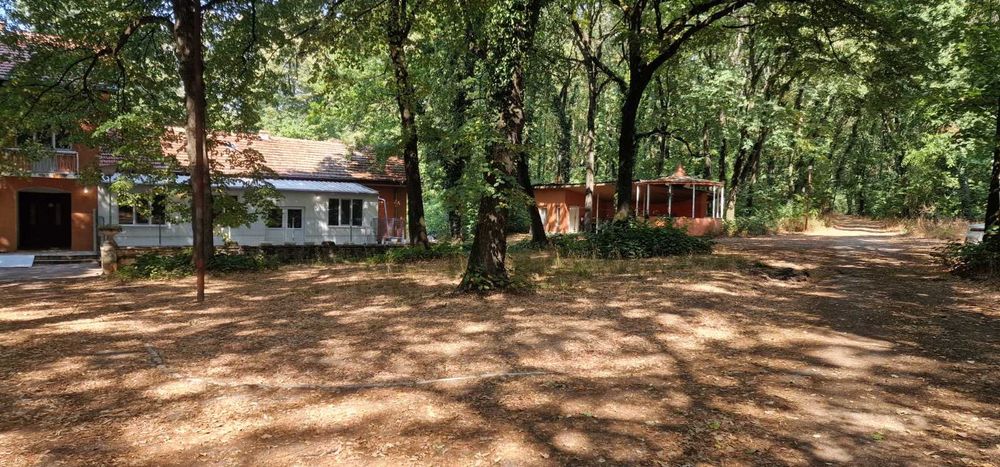 Продава се Хотел в Русе, в.з. Липака - 790 кв.м за 697 €/кв.м - Снимка #6