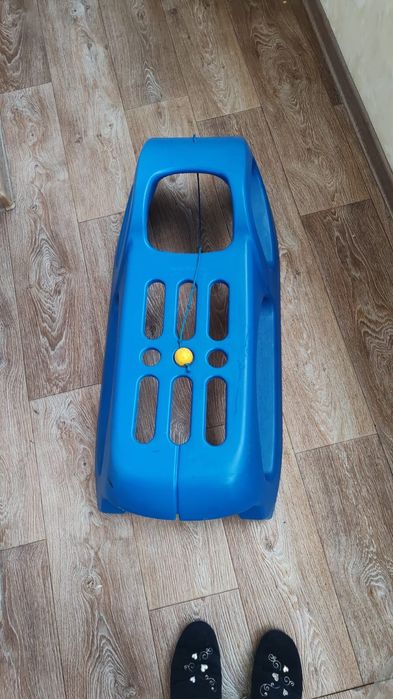 Санки бу в отличном состоянии