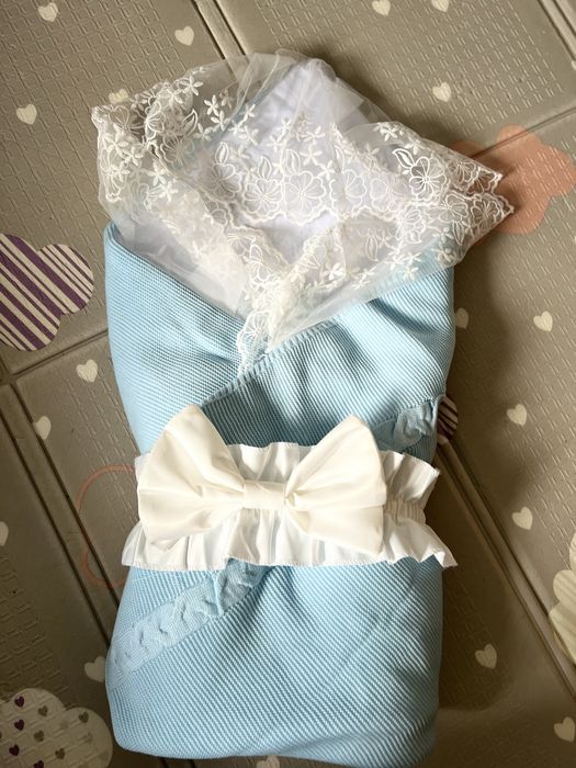 Продам теплый конверт на выписку