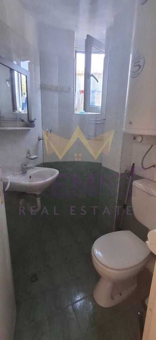 Двустаен апартамент, Окръжна болница