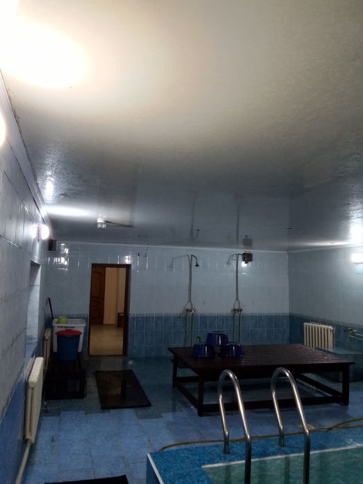 Сдается в аренду действующая баня, и двух этажное здание.