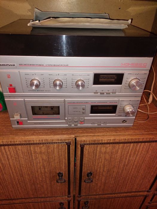 Музыкальный центр РОМАНТИКА  - раритет!