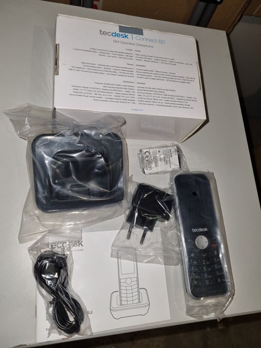 Telefon wireless Tecdesk cu desk station si cartela