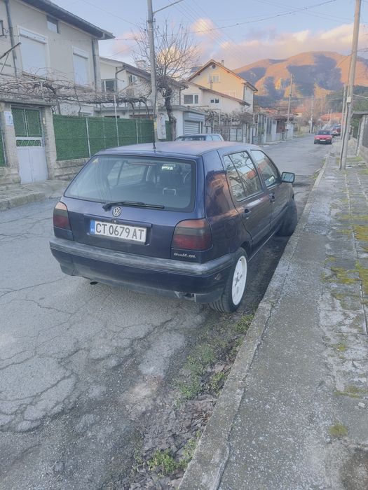 VW GOLF 3       1.8 / 90 к.с. Бензин - газ
