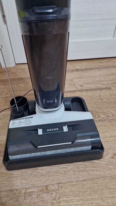 Пылесос моющий ,,