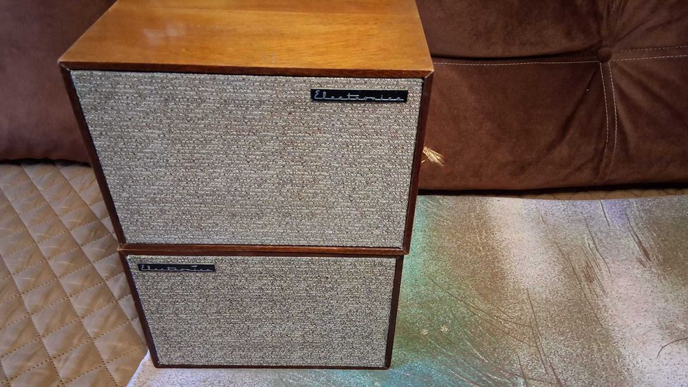 Set 2 boxe Electronica 8 W