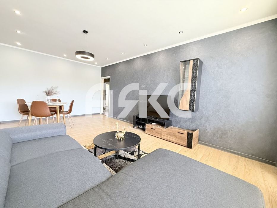 Продава се Двустаен апартамент в Перник, Изток - 69 кв.м за 1363 €/кв.м - Снимка #1