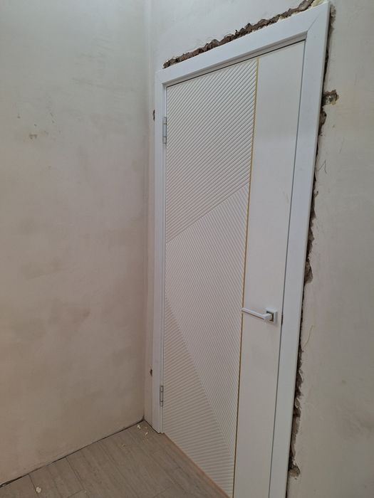 Установка двери.