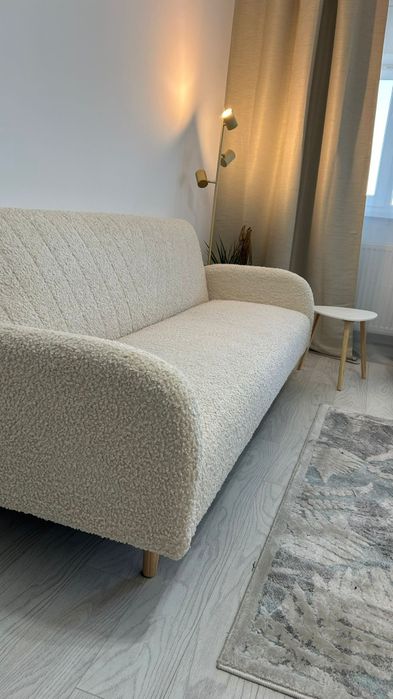 Vand canapea extensibila