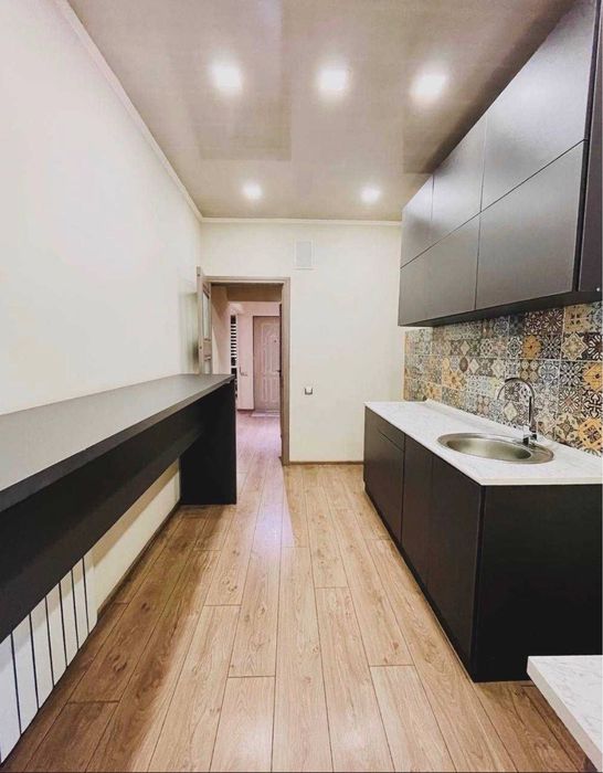 Аренда Офис Arendaga Ofis Shahar Markazda 3 xona xamma Biznesga Zor