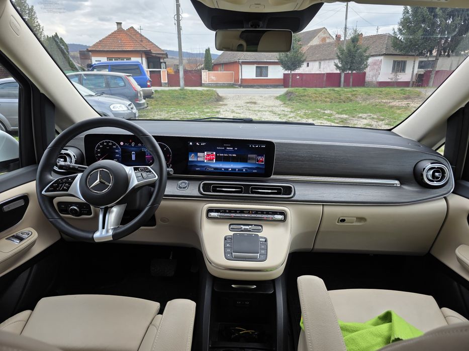 Mercedes Benz V-Klasse 300 4Matic  77000€  cu TVA