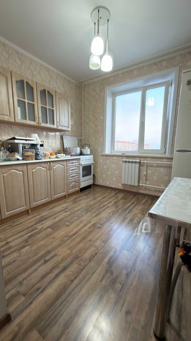 Продается 2-х комнатная квартира в районе 8 мкр. по ул.Карбышева.