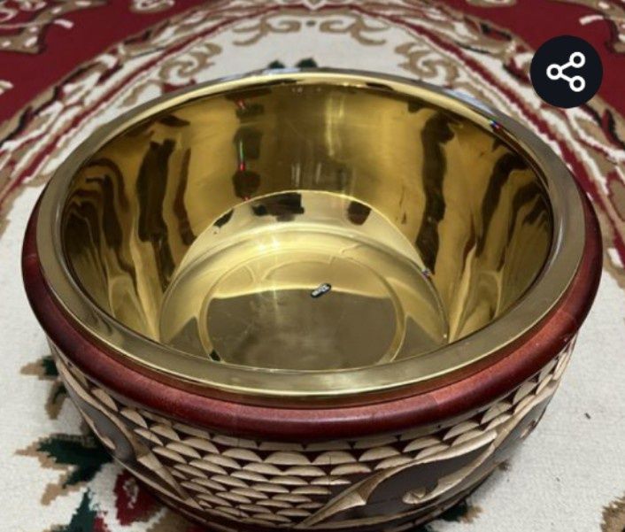 Кумысница с посудой