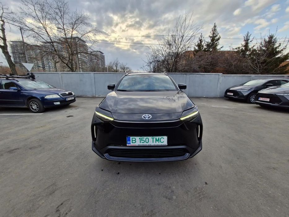 Toyota BZ4X Se emite factura,eligibil la finantare