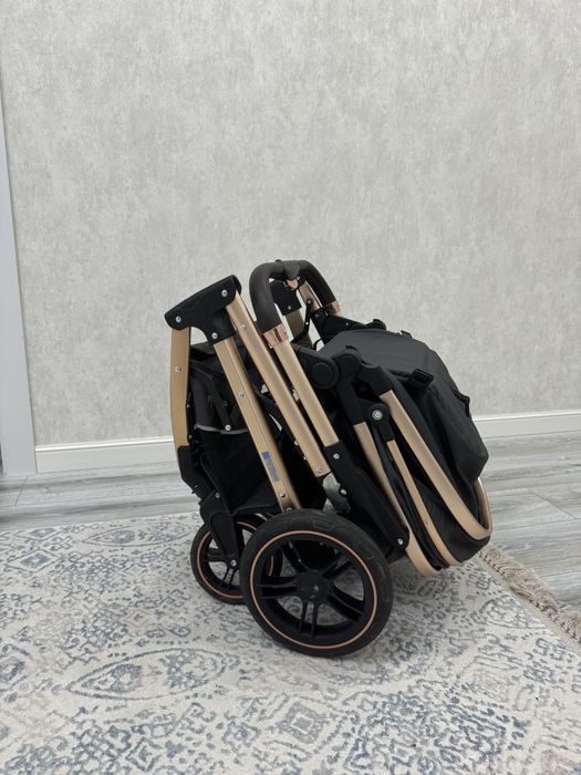 Продается коляска-трансформер