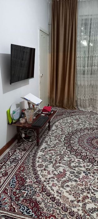 Продается своя кв в Чиланзар 7 круг ок тепа 2/3/4/4 не торец.  Телегр: