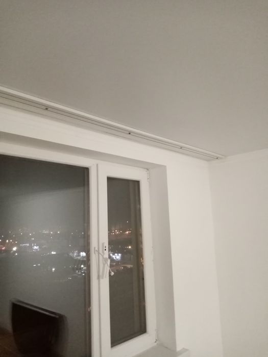 Потолочные карнизы для штор