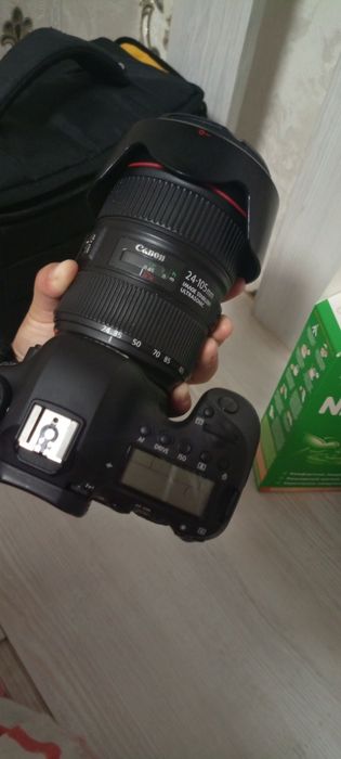 6D mark 2  24-105mm